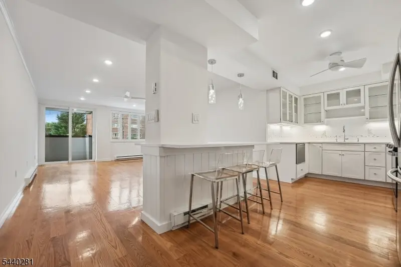 1 Euclid Ave #2E, Summit, NJ 07901 - #2