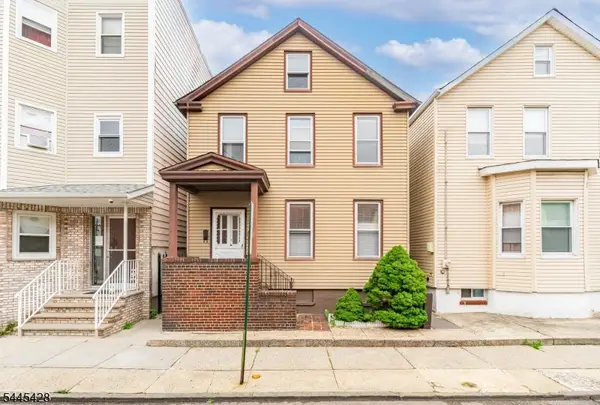 8 Lincoln Ave, Kearny Town, NJ 07032