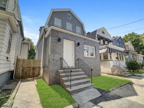94 Washington Ave, Irvington Twp., NJ 07111