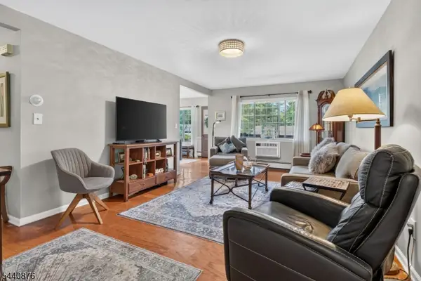 13G Kensington Rd #G, Chatham Twp., NJ 07928