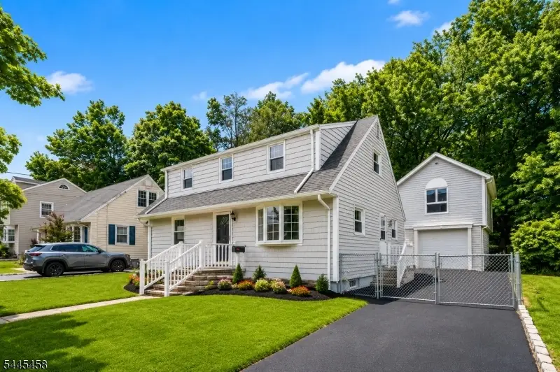 18 Farmingdale Ave, Bloomfield, NJ 07003 - #3