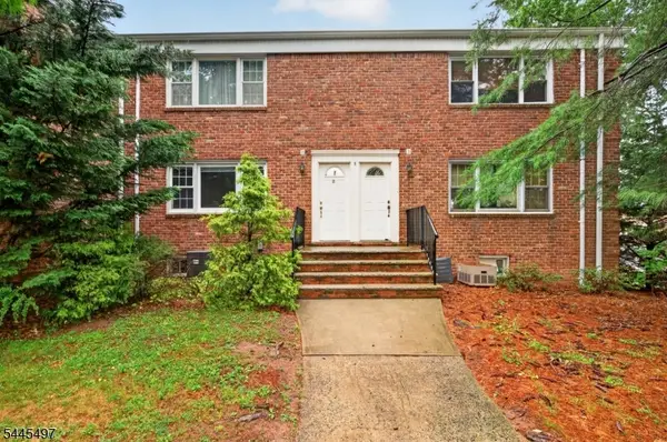 5 Stanford Dr, Bridgewater Twp., NJ 08807