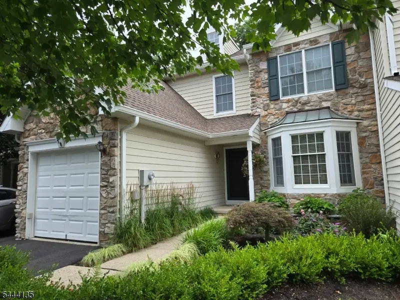 58 Patriot Hill Dr, The Hills, NJ 07020 - #2