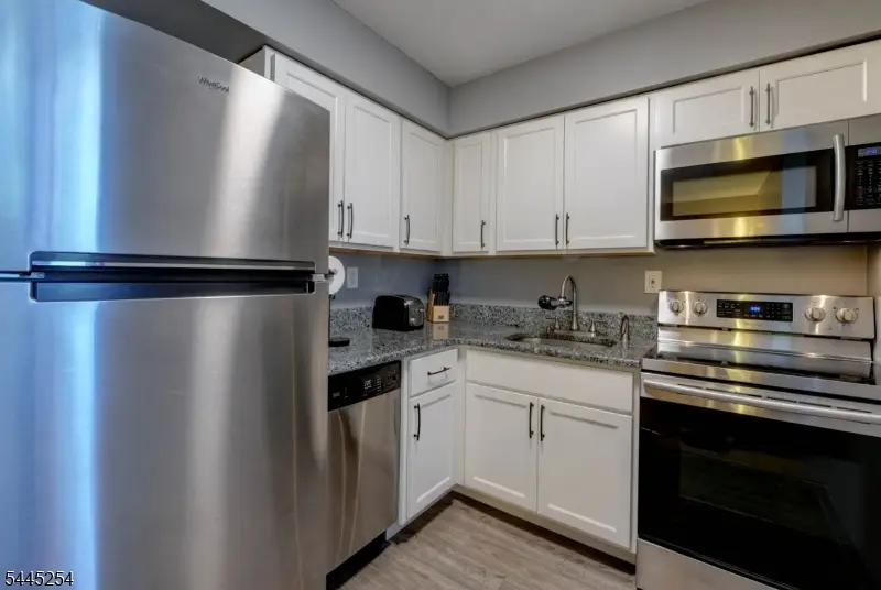 520 Turnpike C221 #221, Pequannock, NJ 07444 - #3