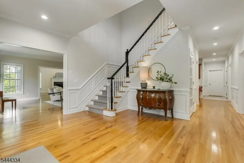 3 Connet Ln, Mendham, NJ 07945 - #2