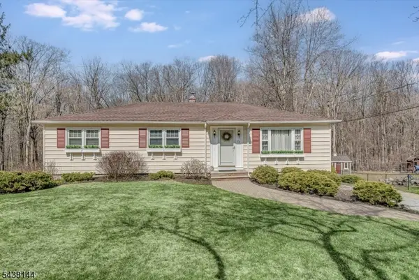 52 Castlewood Trl, Sparta Twp., NJ 07871