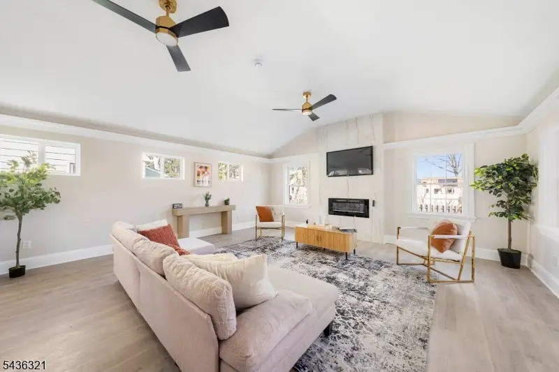 536 Spruce Ave, Garwood, NJ 07027 - #2