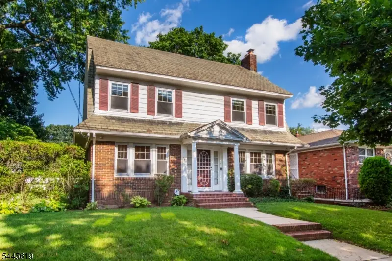 579 Parker St, Newark, NJ 07104 - #1