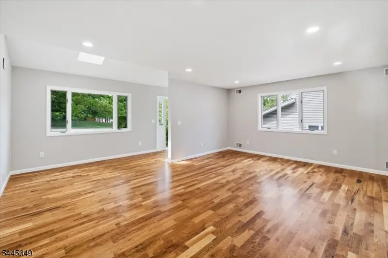 222 Eagle Rock Ave, Roseland, NJ 07068 - #2