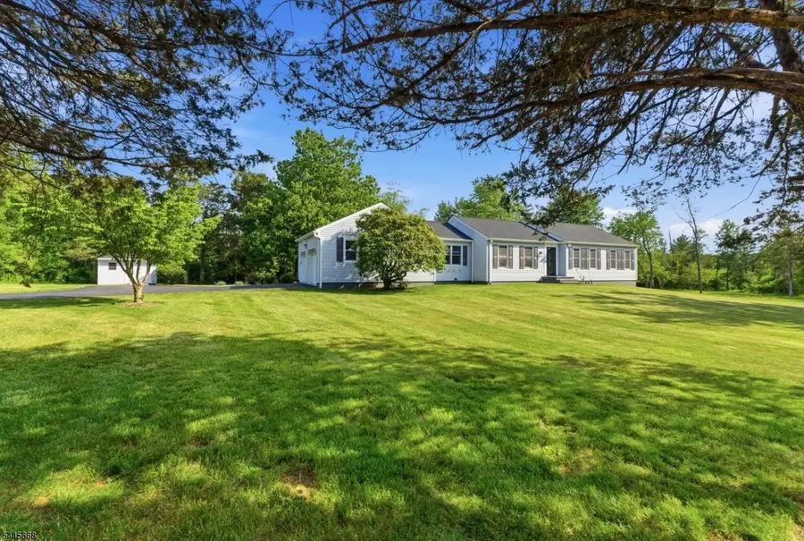 7 Smith Branch Rd, Whitehouse Station, NJ 08889 - #2