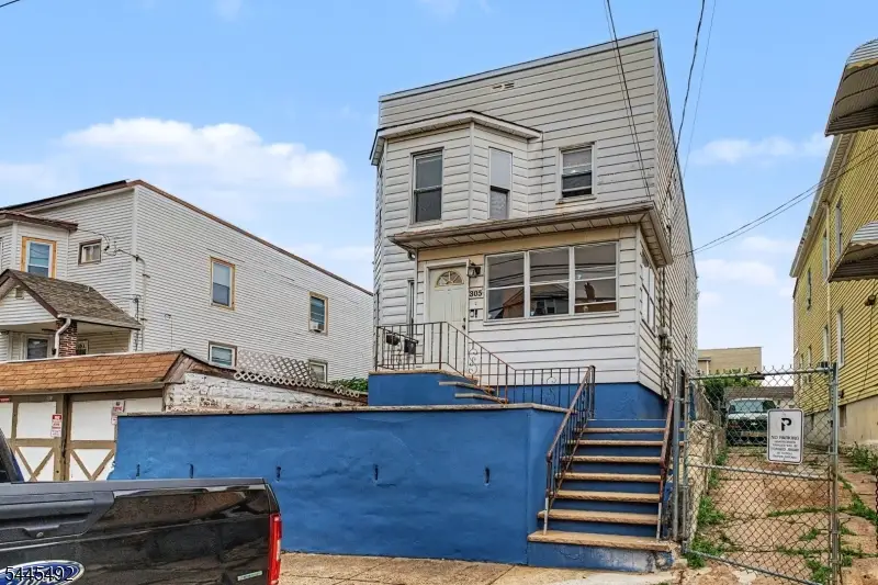 305 Pacific St, Paterson, NJ 07503 - #2