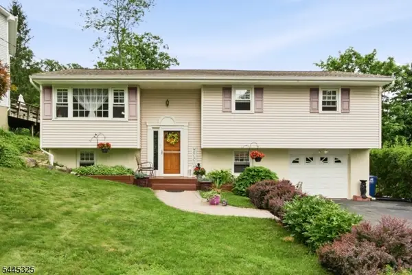 13 Anderson Ave, Rockaway Twp., NJ 07866