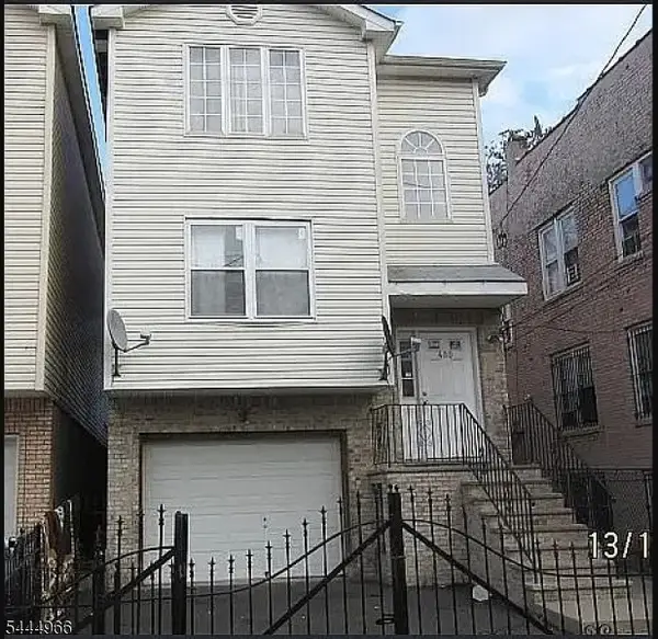 480 S 17th St, Newark City, NJ 07103