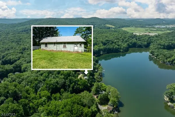 19 Lake Grinnell Ln, Sparta Twp., NJ 07871