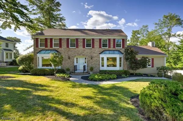 3 Dogwood Dr, Hillsborough Twp., NJ 08844