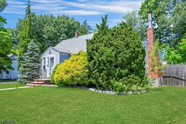 397 Pleasant Ave, New Milford Boro, NJ 07646