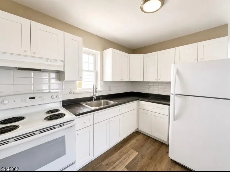 242 Rosa Parks Blvd, Paterson, NJ 07501 - #2