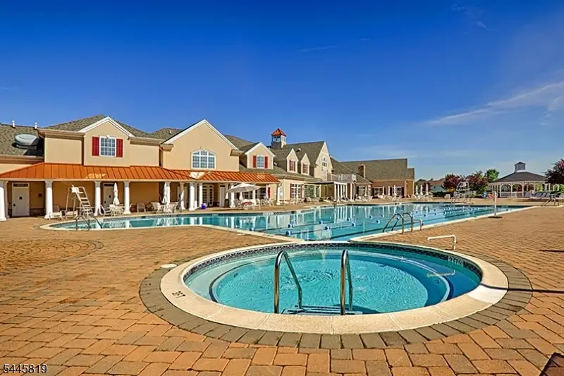 6 Delaware Crossing, Franklin, NJ 08873 - #3