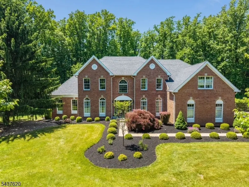 12 Wyckoff Rd, Bethlehem, NJ 08827 - #1