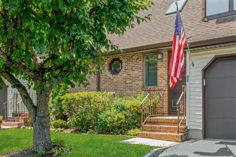 32 Adler Ct, Rockaway, NJ 07866 - #2