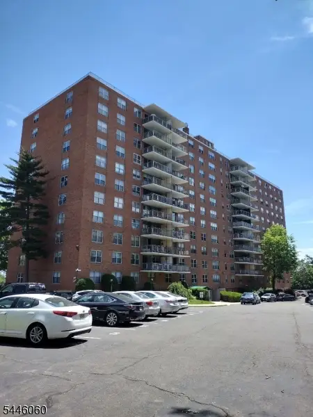 301 Beech St #7E, Hackensack, NJ 07601 - #1