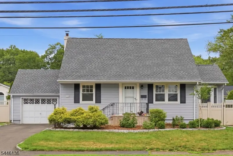 124 Rivervale Rd, River Vale, NJ 07675 - #1