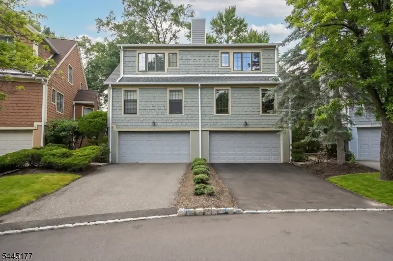 15 Nuthatcher Ct, Wayne, NJ 07470 - #2
