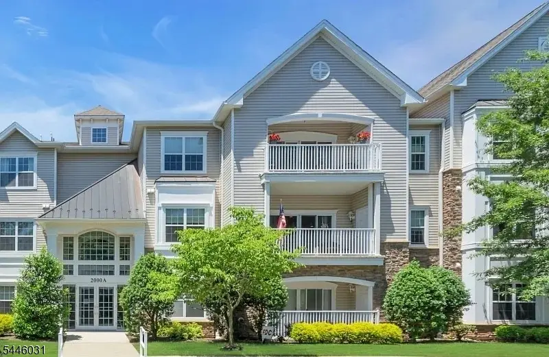 2205 Conrad Way #2205, Franklin, NJ 08873 - #1