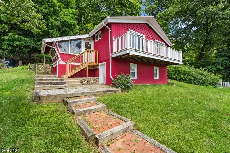106 Seneca Lake Rd, Sparta, NJ 07871 - #3