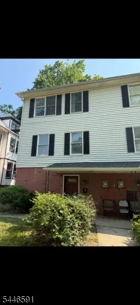 90 Chestnut St, East Orange, NJ 07018 - #1