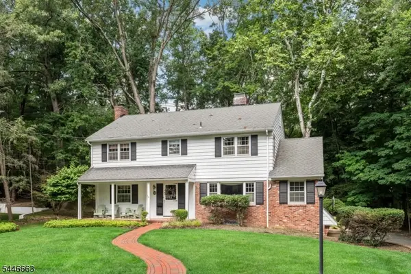 570 Bennington Ter, Ridgewood Village, NJ 07450