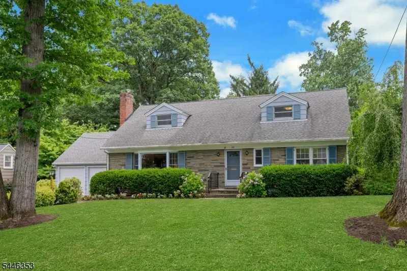 28 Oak Drive, Chatham, NJ 07928 - #1