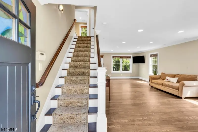 331 Stoughton Ave, Cranford, NJ 07016 - #3