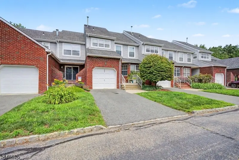 1404 Moonlight Ct, Washington, NJ 07840 - #2