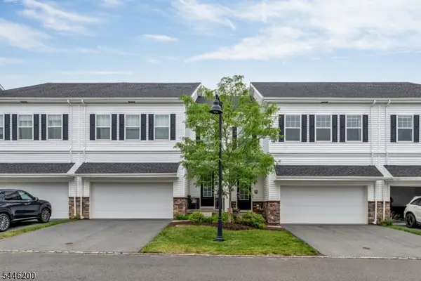 62 Gerhard Pl, Morris Twp., NJ 07960