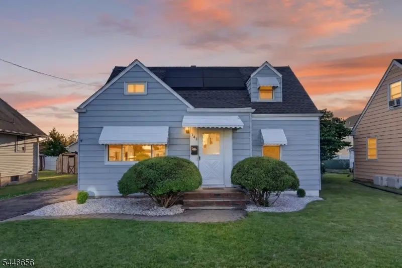 141 N 8th Ave, Manville, NJ 08835 - #1