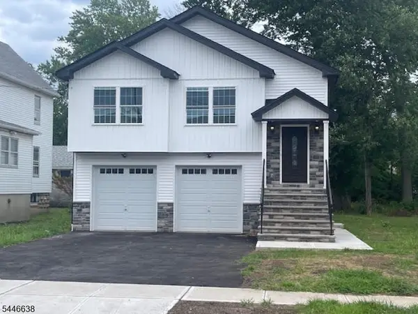 217 W 2nd Ave, Roselle Boro, NJ 07203