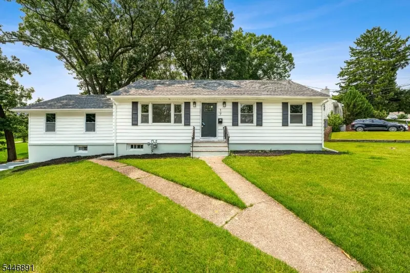 76 Dawn Ave, North Haledon, NJ 07508 - #1