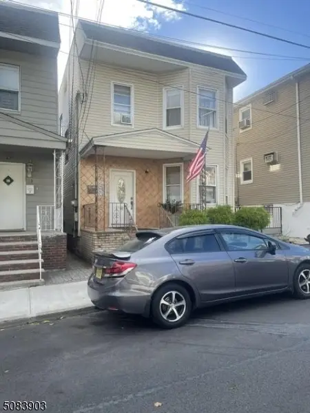 98 Devon Terrace, Kearny Town, NJ 07032