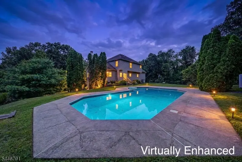 69 Lime Kiln Rd, Knowlton, NJ 07832 - #3