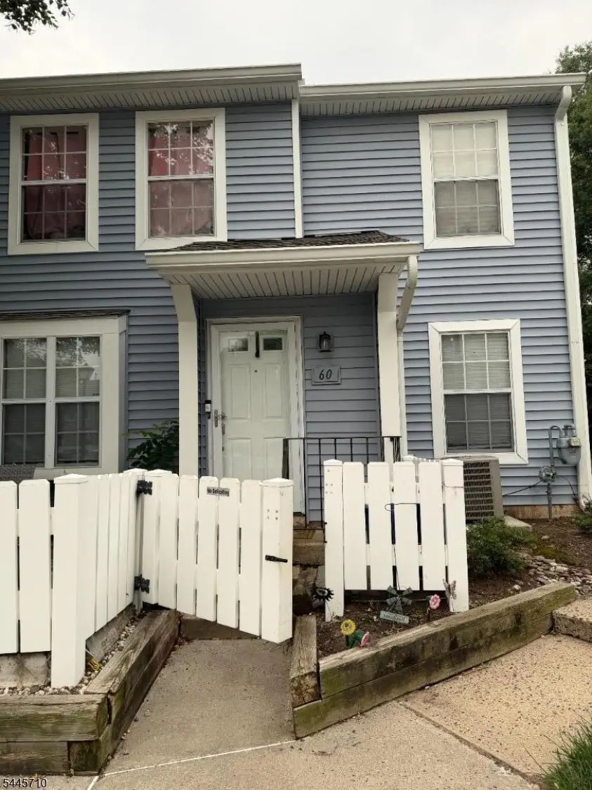 60 Almond Dr, Franklin, NJ 08873 - #1