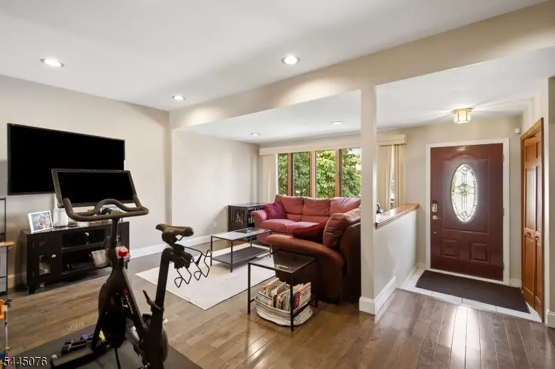 142 Morgan Pl, North Arlington, NJ 07031 - #3