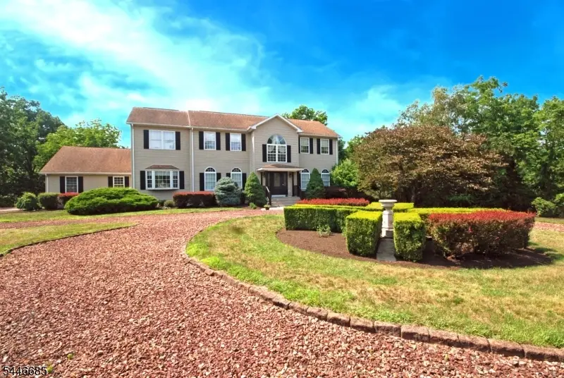 32 Coddington Rd, Whitehouse Station, NJ 08889 - #2