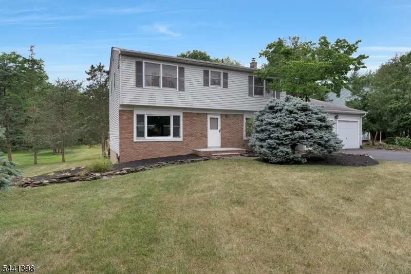 19 Renfro Rd, Somerset, NJ 08873 - #3