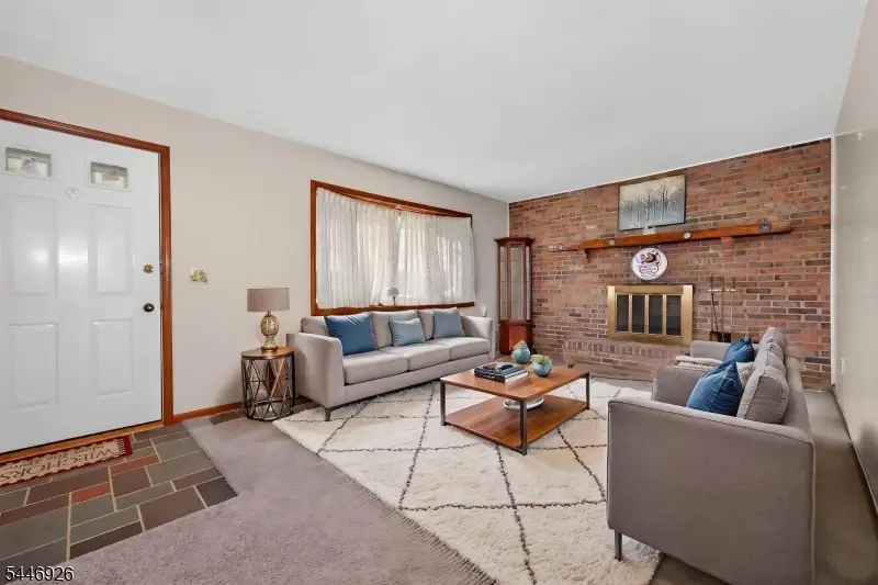 800 Baltimore St, Lopatcong, NJ 08865 - #2