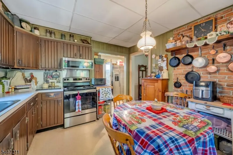 438 Church Rd, Holland, NJ 08848 - #3