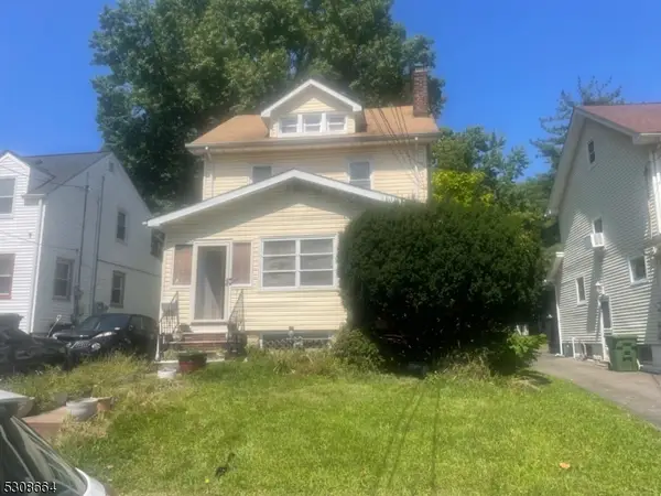 312 W 2nd Ave, Roselle Boro, NJ 07203