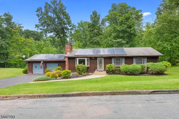 2 4th St, Frankford Twp., NJ 07826