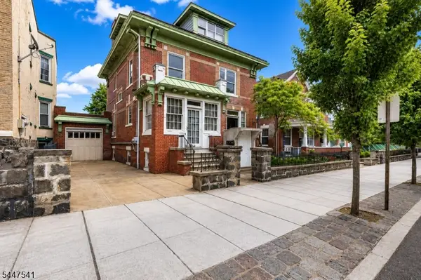204 Palisade Ave, Union City, NJ 07087