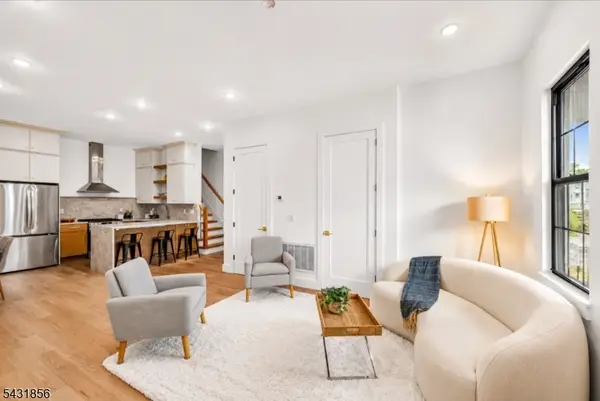 113.5 Oak St #1, Jersey City, NJ 07304